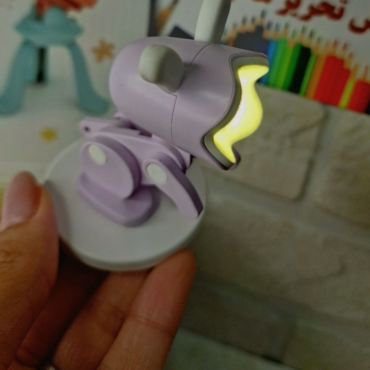 مینی چراغ مطالعه مگنتی